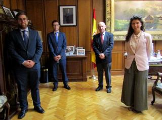 Visita de cortesía de los nuevos Letrados de la JCCM